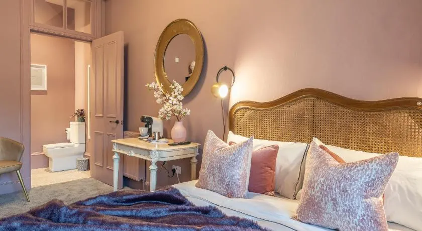 Boutique Home Stay Blossom - Image 1