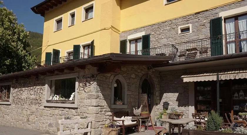 Hotel Gabriella - Image 1