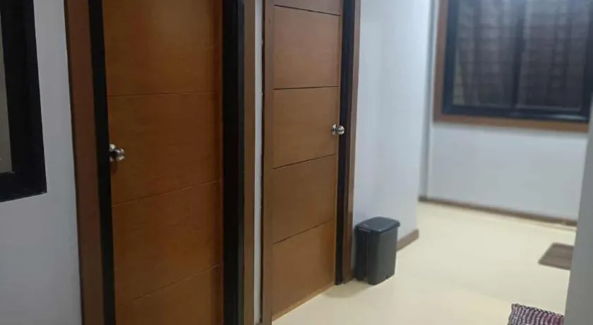 Felipas City Center Budget Room Home Stay - Image 1