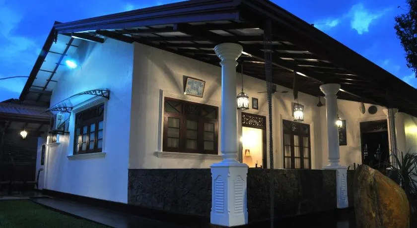 Mama Villa Hikkaduwa - Image 1