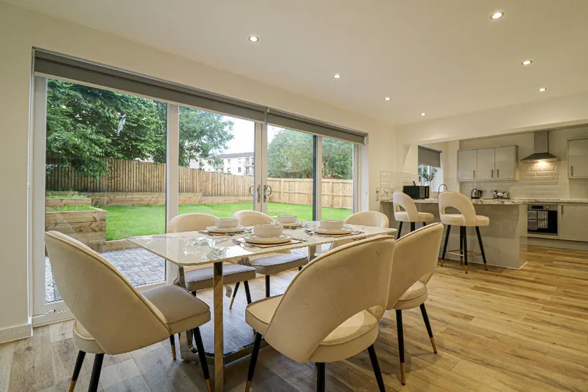 Wyndford Riverside House - Image 1