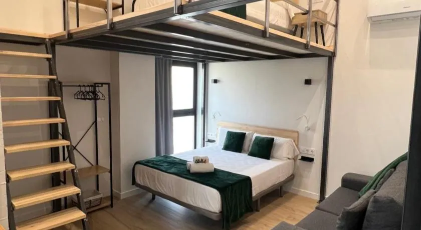 Vip Apartments Valencia - Image 1