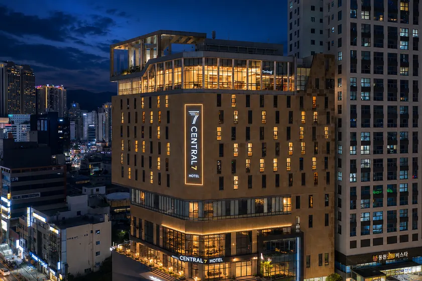 Central Seven Hotel by Kwon Busan Seomyeon - Image 1