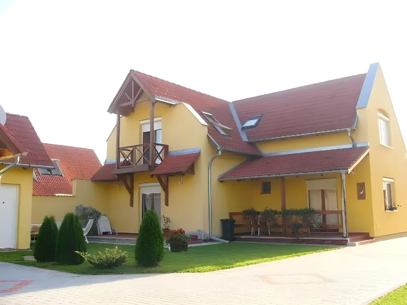 Anna villa - Image 1