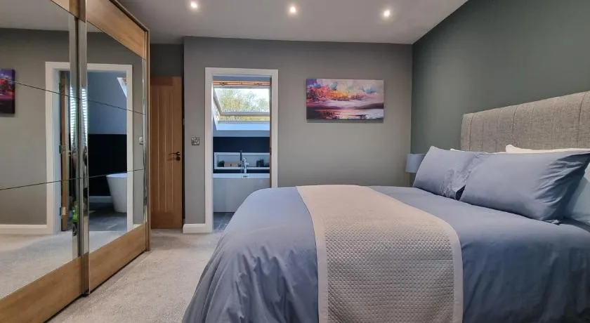 Causeway Rooms  - Image 1