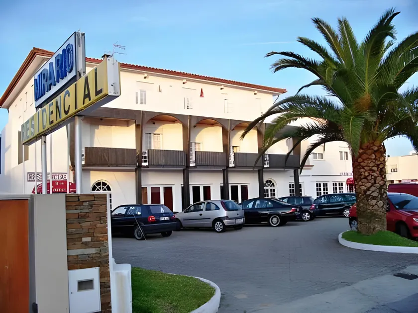 HOTEL SLOW STAY - Esposende - Image 1