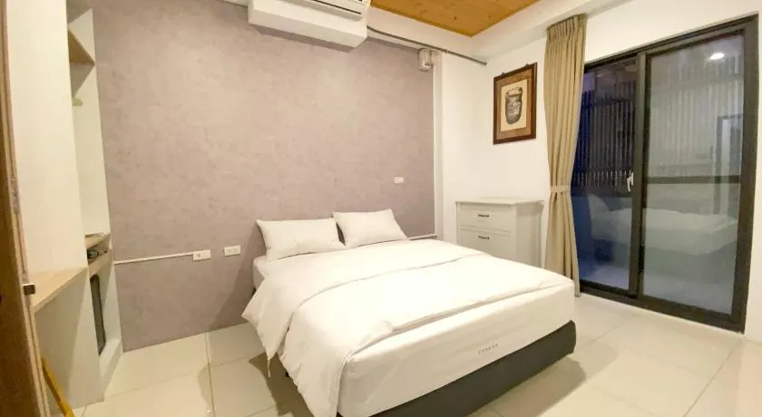 108 House Inn - Image 1