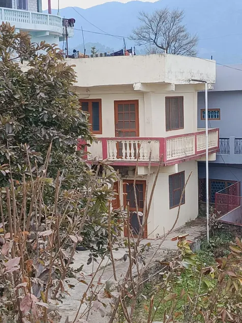 Old Mountain Home - Image 1