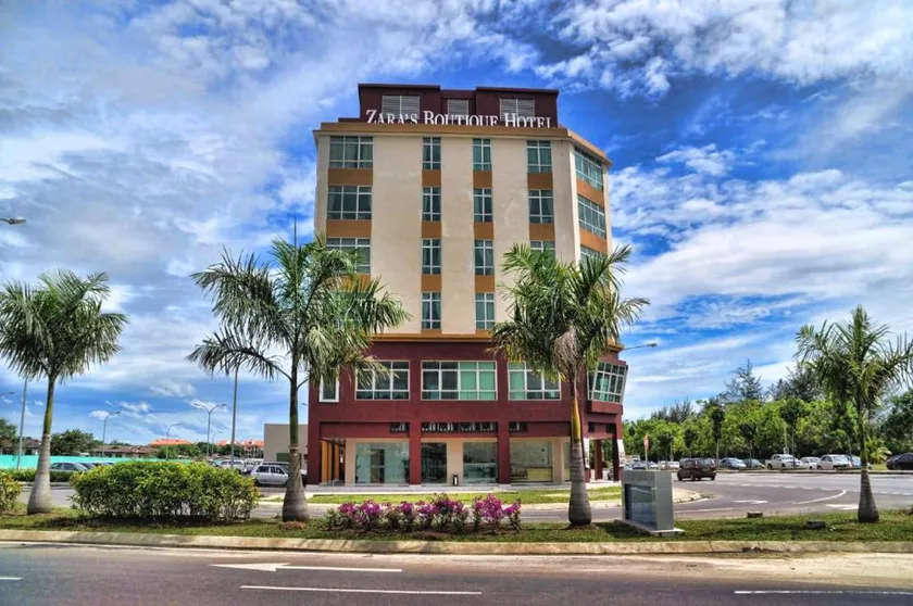 Palette Kota Kinabalu Near by Imago Shopping Mall Formerly Zara's Boutique Hotel - Image 1