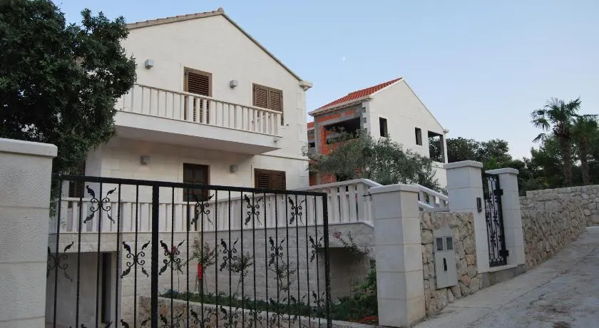Astra Villas - Image 1