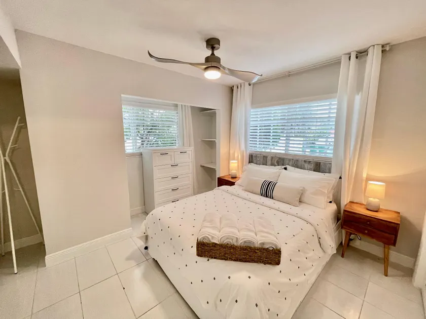 Perfect Beach Escape 1BD/1Bath Close to Everything - Image 1