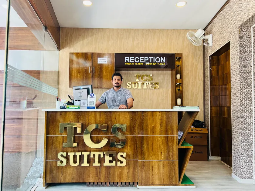 TCS SUITES - Image 1