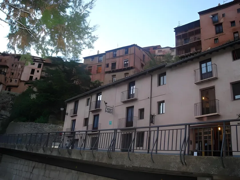 Hotel Mesón del Gallo - Image 1