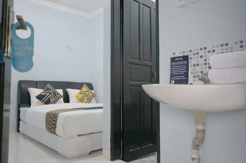 SPOT ON 2330 Pondok Grand Mamoa - Image 1