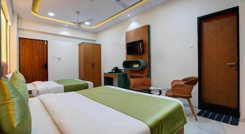 Hotel Balaji Residency Dombivali - Image 1