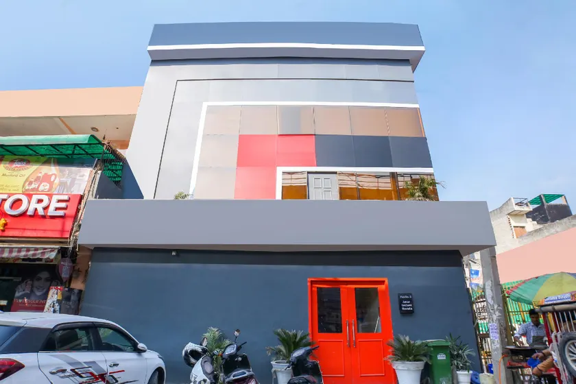 Hotel O Nawada Metro - Image 1