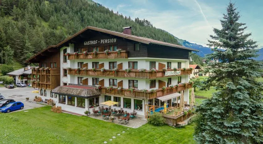 Gasthof Schwarzer Adler in Hägerau-Steeg Naturpark Lechtal - Image 1
