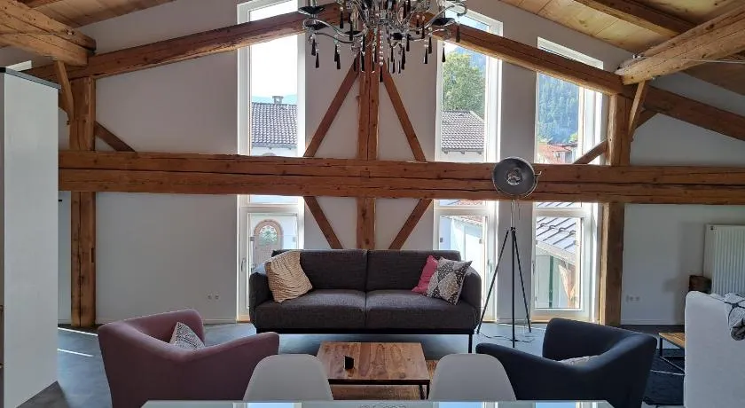 Neu! Ferienwohnungen im Lüftlmalereck, Hennalahaus - Image 1