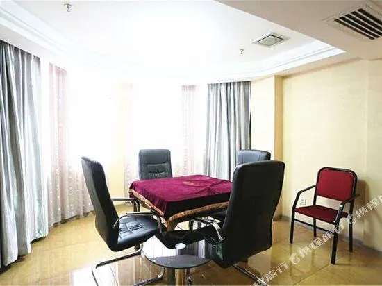 Xinglong Holiday Hotel (Liling Liquan Road Railway Station) - Image 1