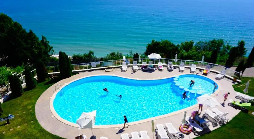 Плажни Апартаменти Силвър Бийч - Silver Beach Sea Apartments - Image 1