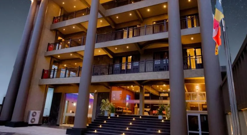 Serene Lake View Resort - Image 1