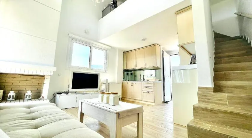Syllas Grand Resort - Executive View Villa 1 - Image 1