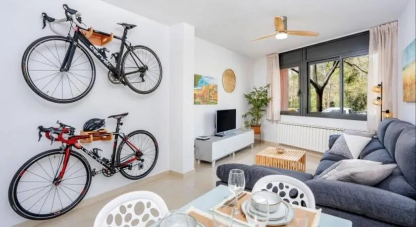 Acogedor apartamento cerca del casco antiguo - Image 1