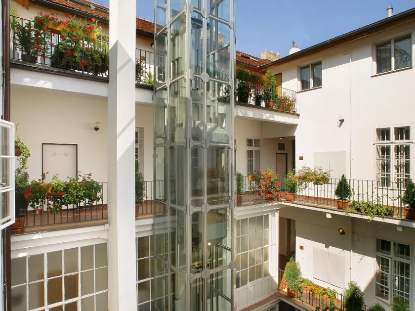 Hotel Salvator - Image 1