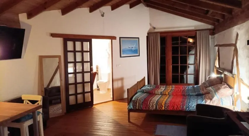 Finca Casa Madera 1 - Image 1