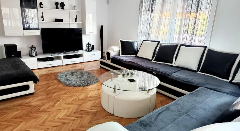 Nani Smeštaj - Banja Ždrelo - Image 1