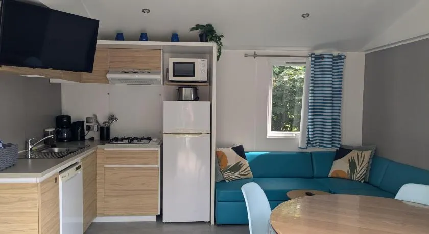 Cozy Tiny SolHouse 7 - Near Groningen - 5 Star Location - Image 1