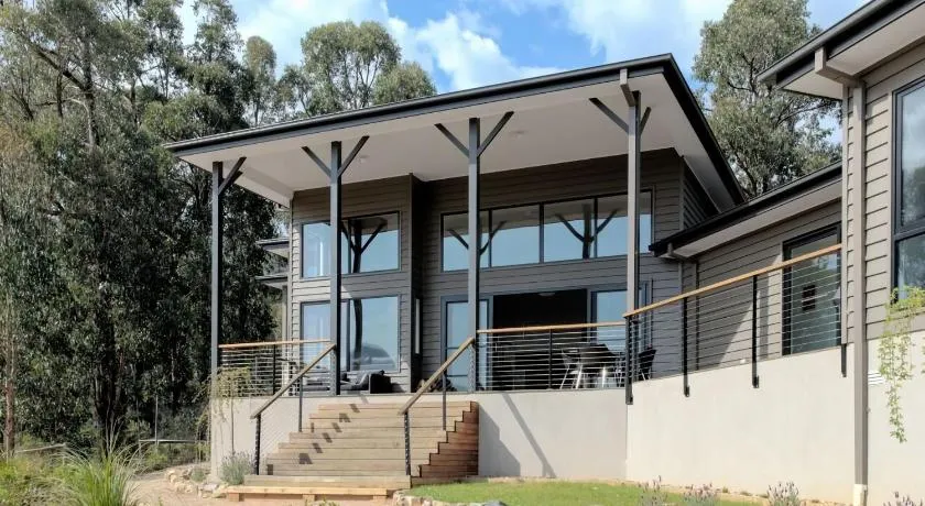 KINGS END - Maison moderne et spacieuse - Image 1