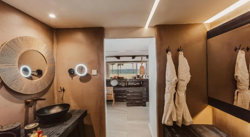Kaliva Suites - Adults Only - Image 1