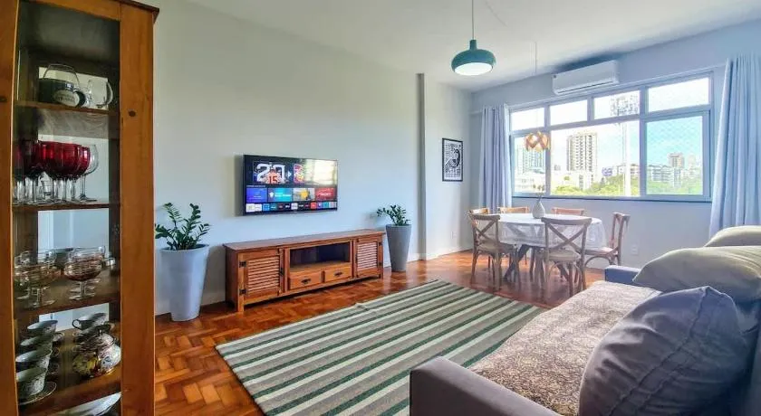 Lux 37 - Rio Spacious for 7 prime location - Image 1