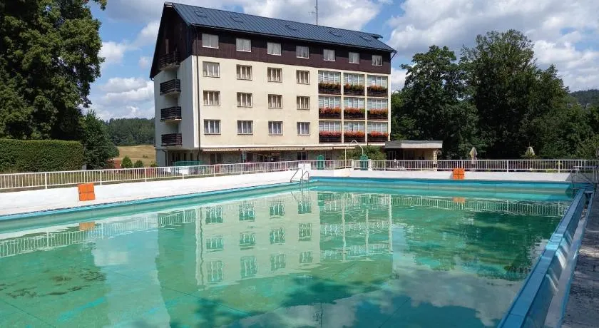 Hotel Bellevue - Image 1