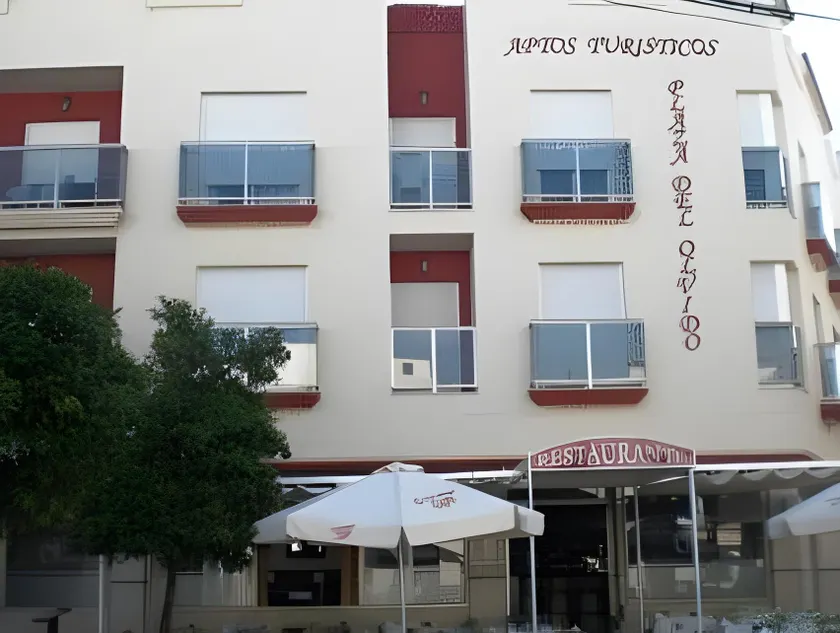 Apartamentos Turísticos Plaza del Olvido - Image 1