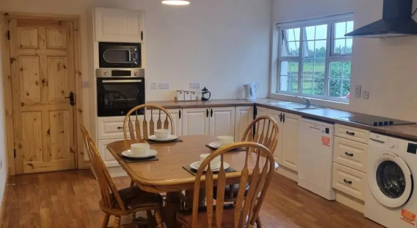 Meadow View - Image 1