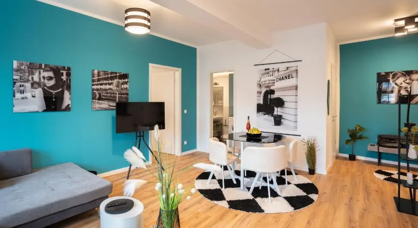 ANER 4 Design Apartment Zoe - Image 1