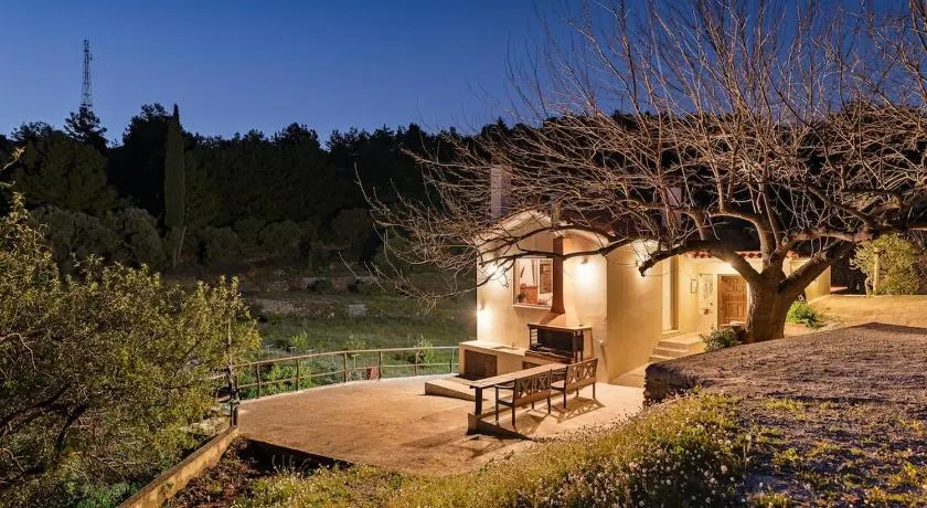 Mulberry Cottage - Image 1