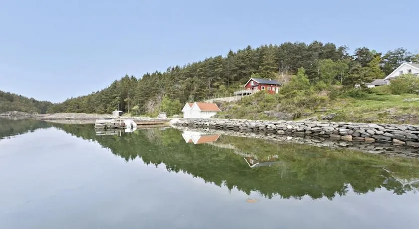 House by the sea - 3 bedrooms and possibility to rent a boat - Image 1