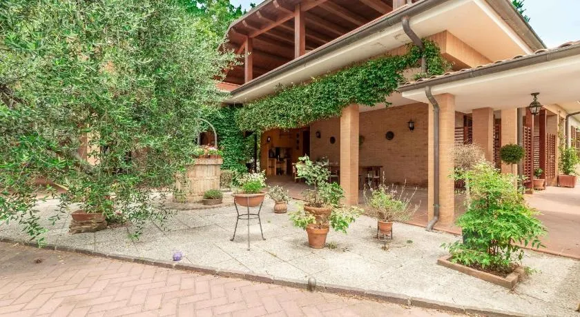 Villa i Carassai med 3 soveværelser som kan rummer 8 - Image 1