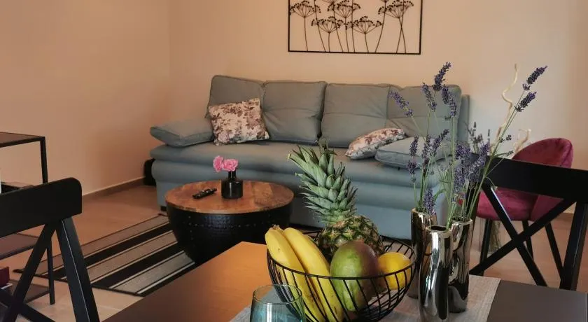 Lavender Rose Apartments - Image 1