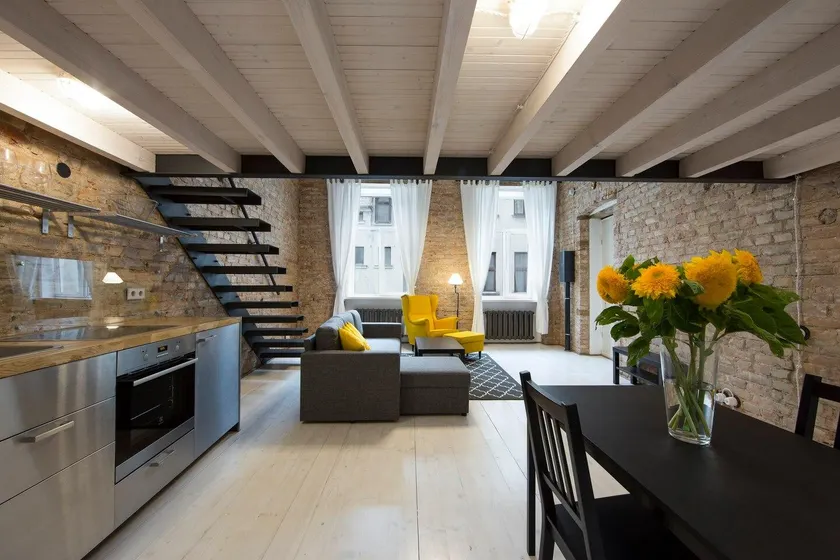 Stylish Studio Apartment in the Heart of Riga - Image 1