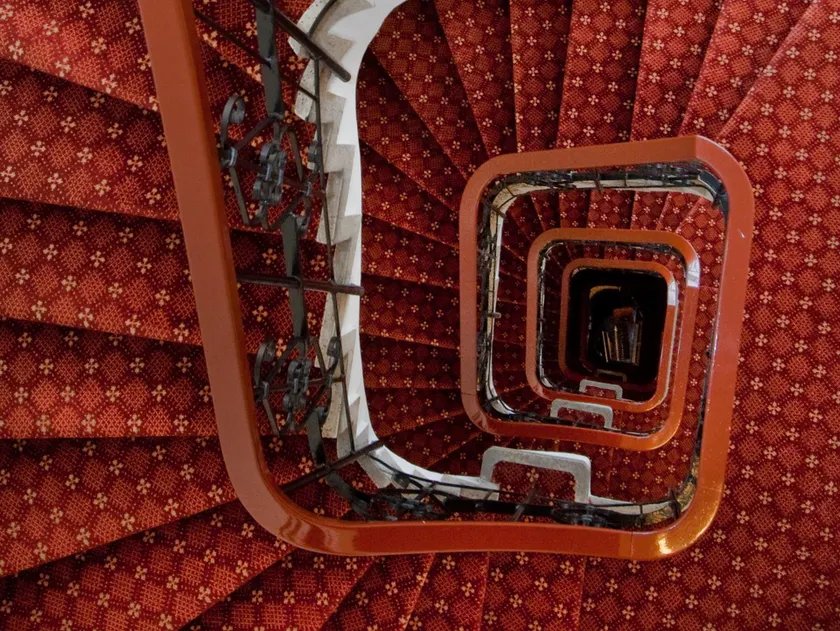 Chesterfield Hotel - Image 1