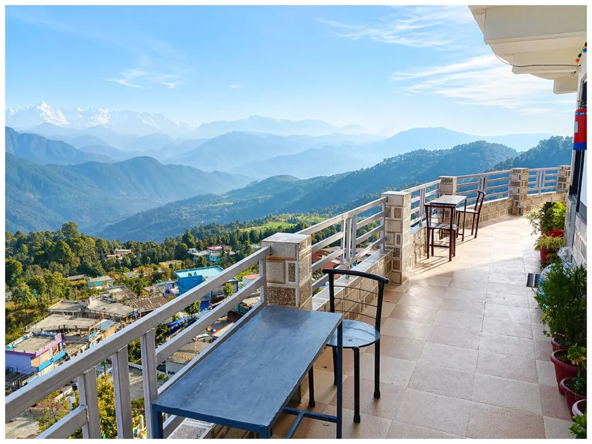 Goroomgo Himalaya Darshan Berinag - Image 1