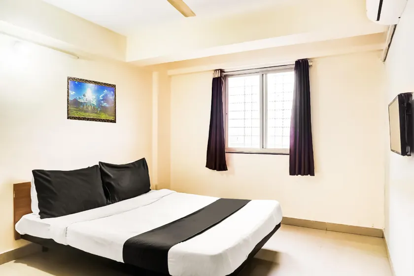 Hotel O Viman Nagar Near Kendriya Vidyalaya - Image 1