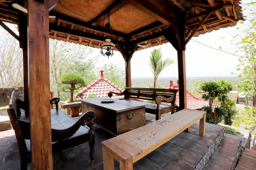 New Alas Kuliner & Homestay Watulumbung - Image 1