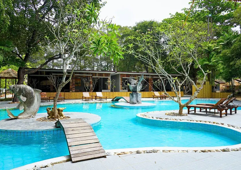 Villa Cha Cha Chaolao Beach Resort - Image 1