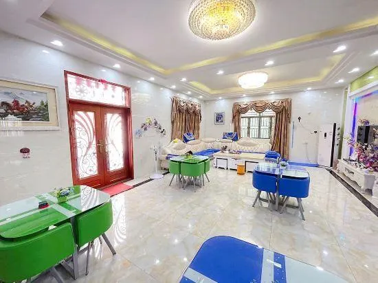 Shuangyuewan Happy Inn - Image 1