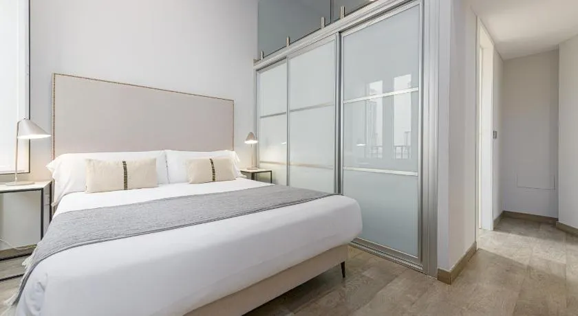 Apartamentos Calle Larios - Image 1